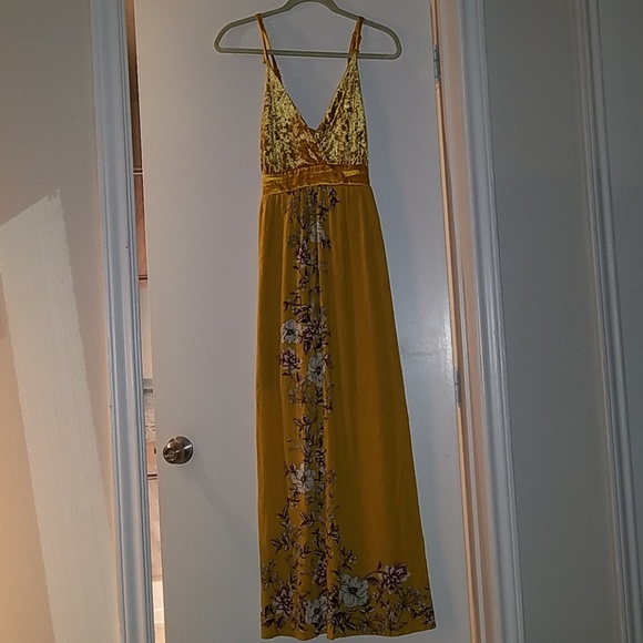 Wonderly Dresses & Skirts - NWT Wonderly Curvy Gold Spice Road Trip 2XL, $108